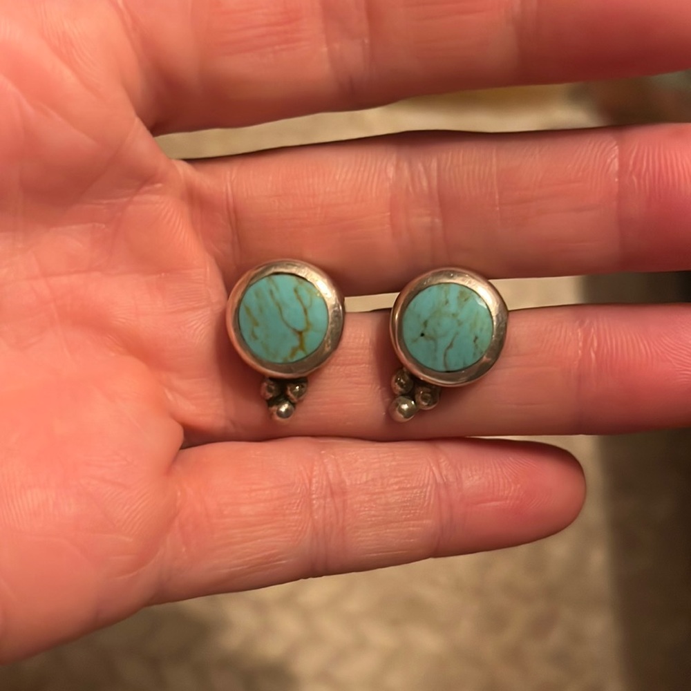 Vintage turquoise & silver earrings